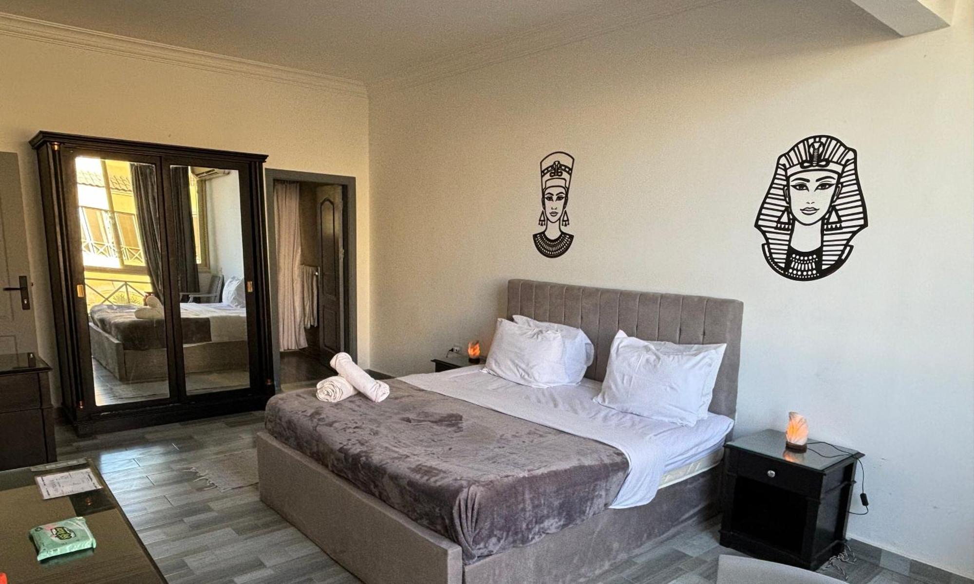 K Boutique Hotel Medspa-Pyramids & Grand Egyptian Museum Ghatati Екстер'єр фото